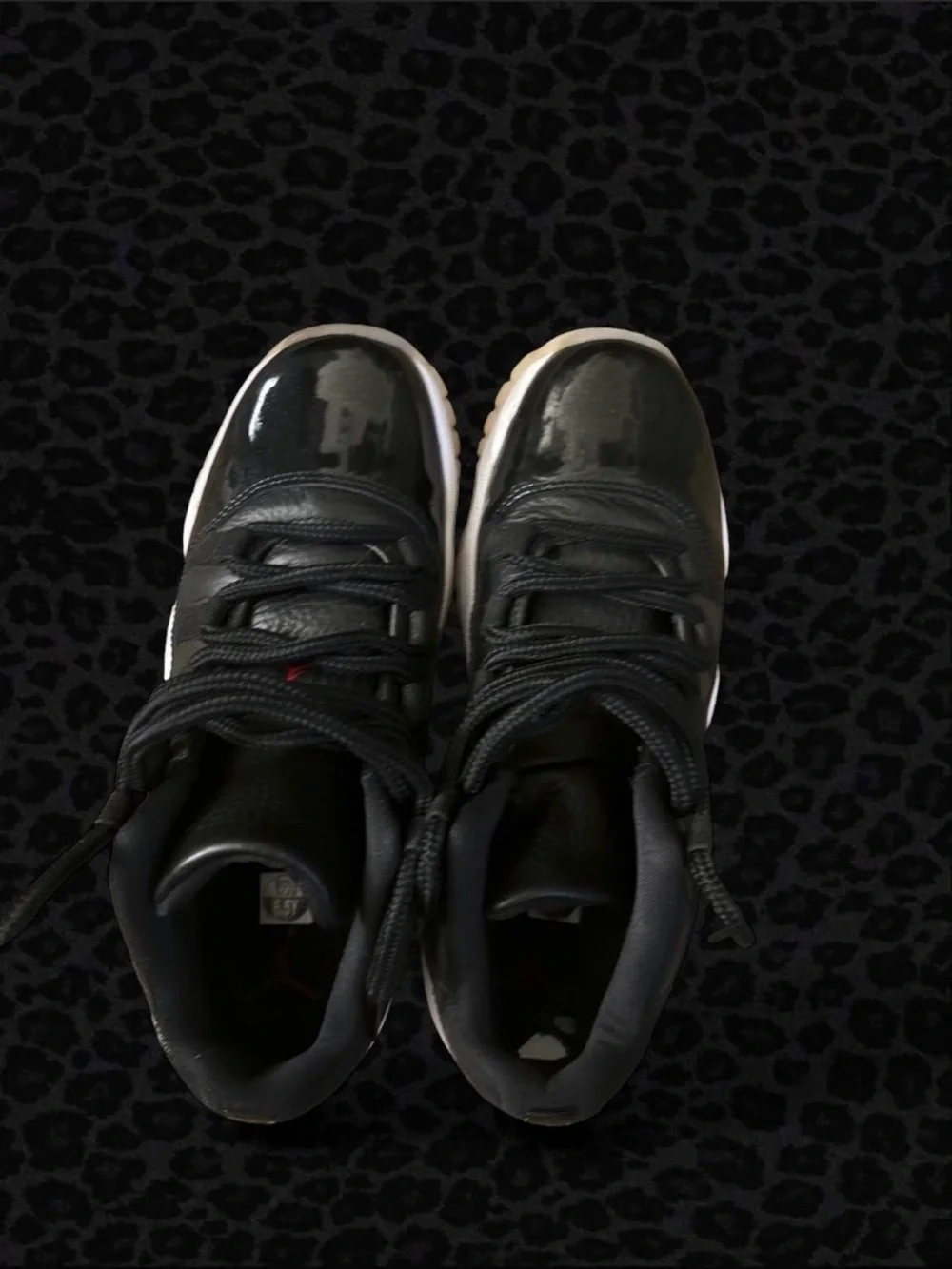 Jordan Men’s Low Top Athletic Shoe - Black/White/Red